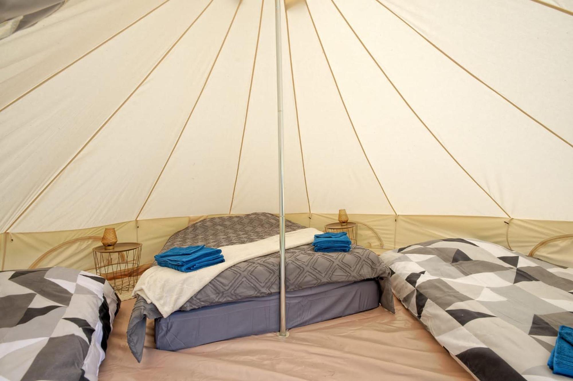 מלון Saint-Maudez Tipi Experience L'Echappee Belle מראה חיצוני תמונה